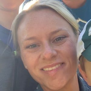 Meet your Posher, Candice